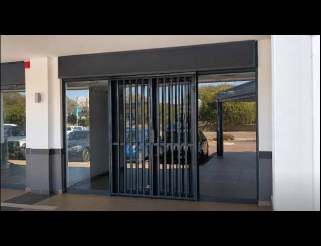 BUSINESS PROPERTY TO RENT IN BRYANSTON